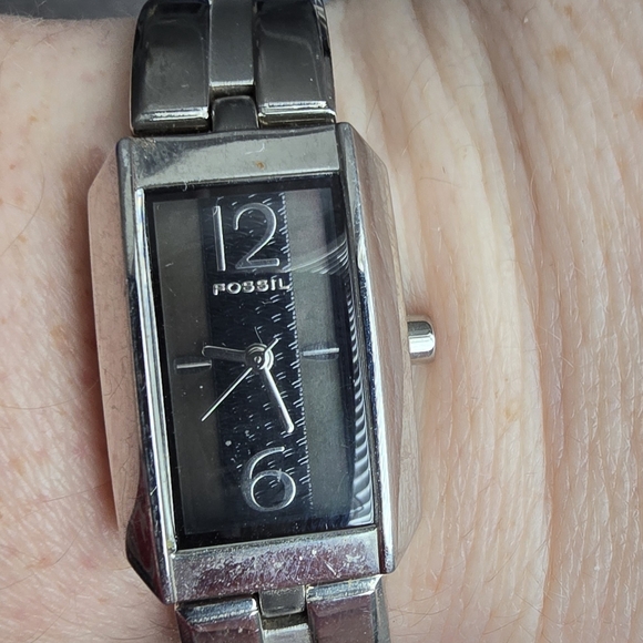 Fossil Silver Rectangular Watch - Picture 3 of 3
